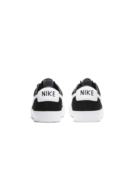 Nike SB Zoom Blazer Low Pro GT, Black