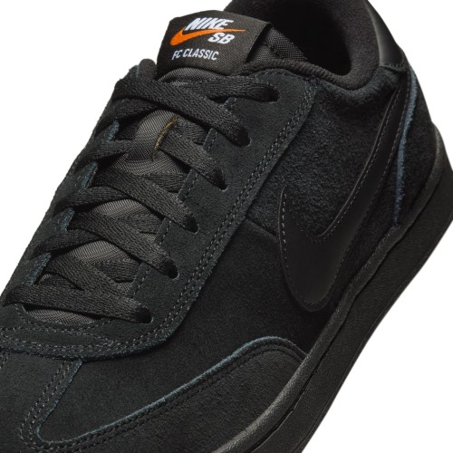 Nike SB FC Classic, Black/Black-Black-Vivid Orange