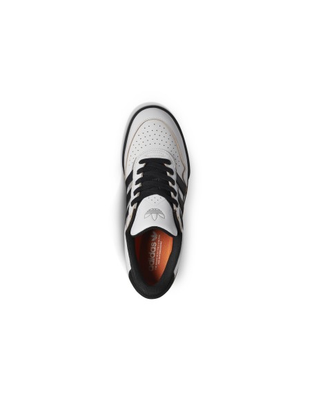 adidas Tyshawn II, Crywht/Cblack/Chsogr