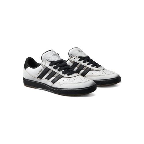 adidas Tyshawn II, Crywht/Cblack/Chsogr