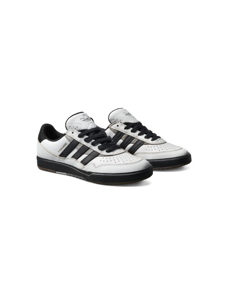adidas Tyshawn II, Crywht/Cblack/Chsogr