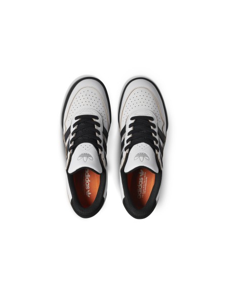 adidas Tyshawn II, Crywht/Cblack/Chsogr