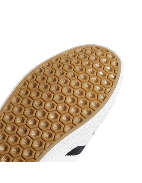 adidas Gazelle ADV, Core Black/Cloud White/Gold Metallic