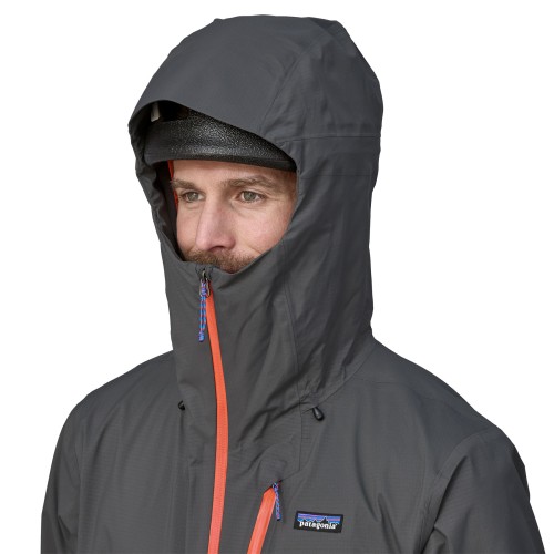 Patagonia Men's Granite Crest Rain Jacket,...