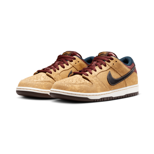 Nike SB Dunk Low Pro 'City Of Cinema',...