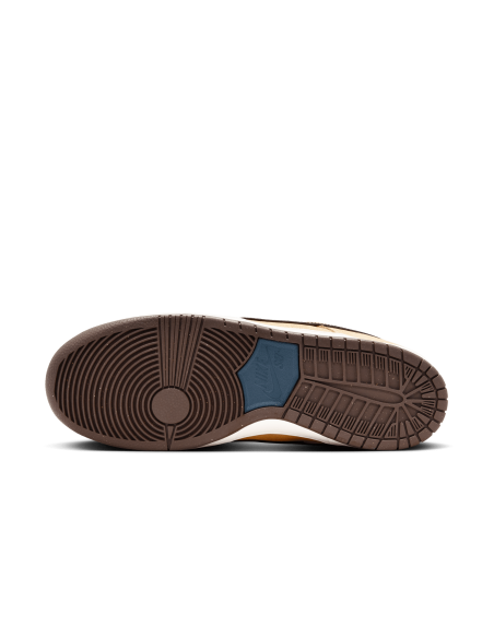 Nike SB Dunk Low Pro 'City Of Cinema', Celestial Gold/Black-Dark Team Red