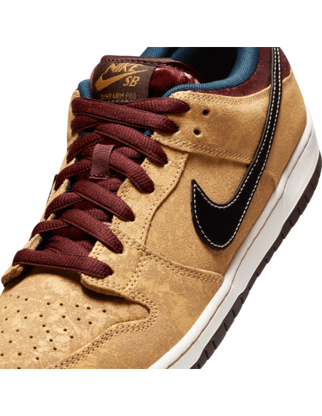 Nike SB Dunk Low Pro 'City Of Cinema', Celestial Gold/Black-Dark Team Red