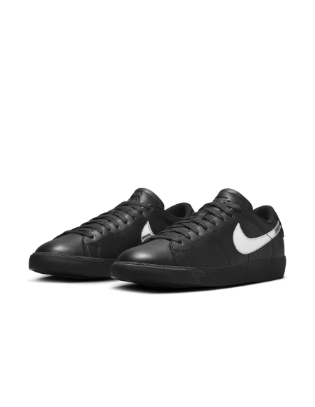 Nike SB Zoom Blazer Low QS x Dancer, Black/Mirror