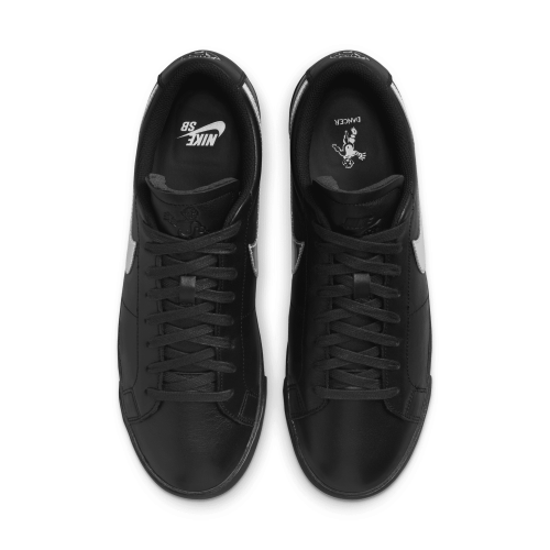 Nike SB Zoom Blazer Low QS x Dancer, Black/Mirror