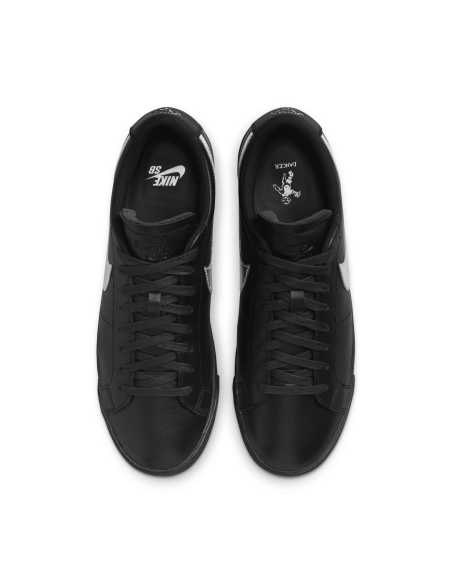 Nike SB Zoom Blazer Low QS x Dancer, Black/Mirror