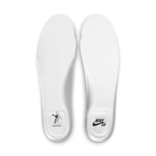 Nike SB Zoom Blazer Low QS x Dancer, Black/Mirror