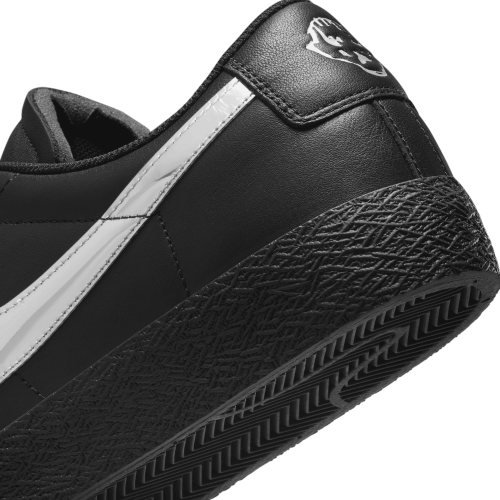 Nike SB Zoom Blazer Low QS x Dancer, Black/Mirror