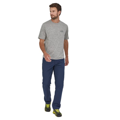 Patagonia Men's Cap Cool Daily Graphic Shirt,...