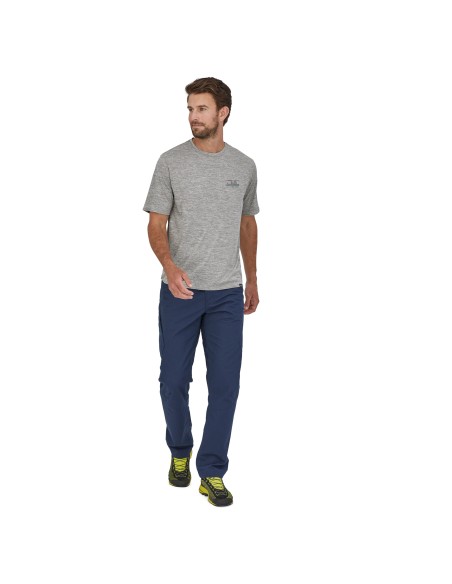 Patagonia Men's Cap Cool Daily Graphic Shirt, Feather Grey