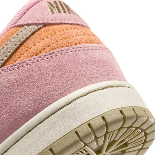 Nike SB Dunk Low Pro, Red Stardust/Neutral Olive
