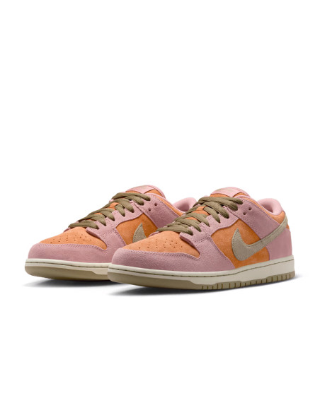 Nike SB Dunk Low Pro, Red Stardust/Neutral Olive