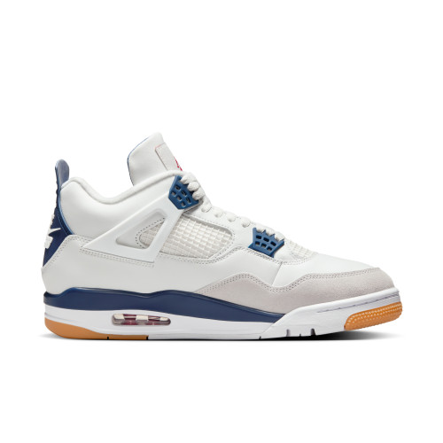 Nike SB x Air Jordan 4 Retro, Summit...