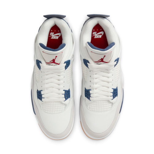 Nike SB x Air Jordan 4 Retro, Summit...