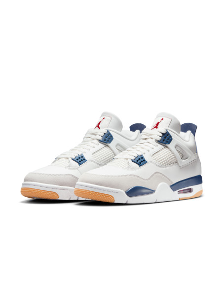 Nike SB x Air Jordan 4 Retro, Summit White/White-Navy