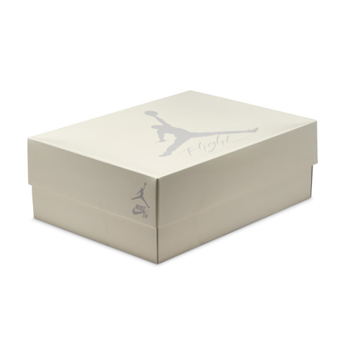 Nike SB x Air Jordan 4 Retro, Summit...