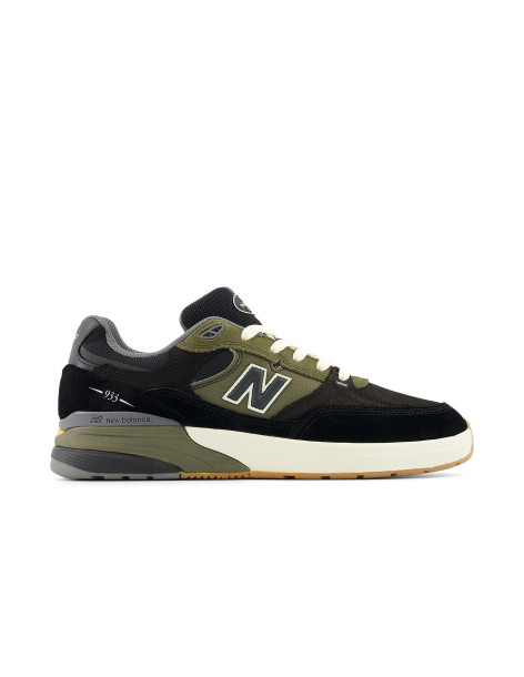 New Balance Numeric 933...