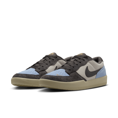 Nike SB