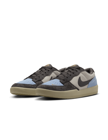 Nike SB