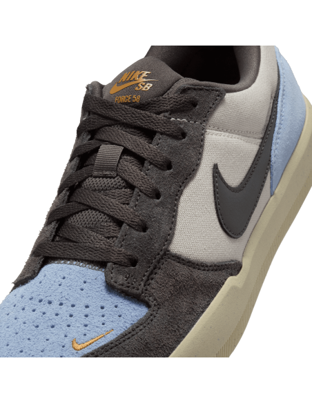 Nike SB
