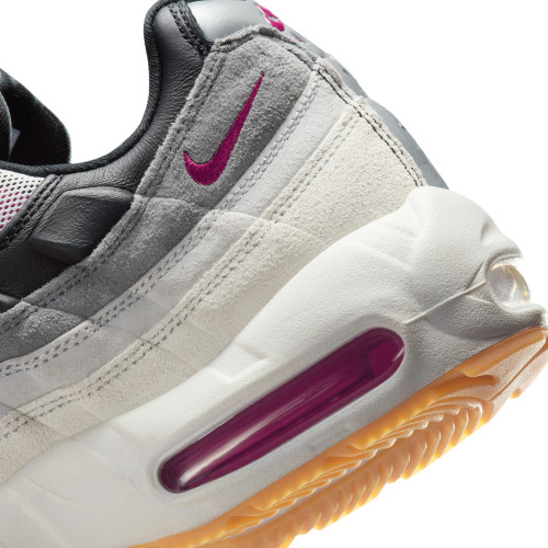Nike SB Air Max 95, Summit White/Cactus Flower