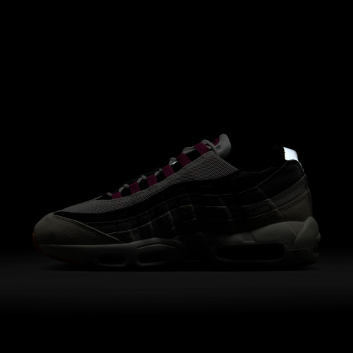 Nike SB Air Max 95, Summit White/Cactus Flower