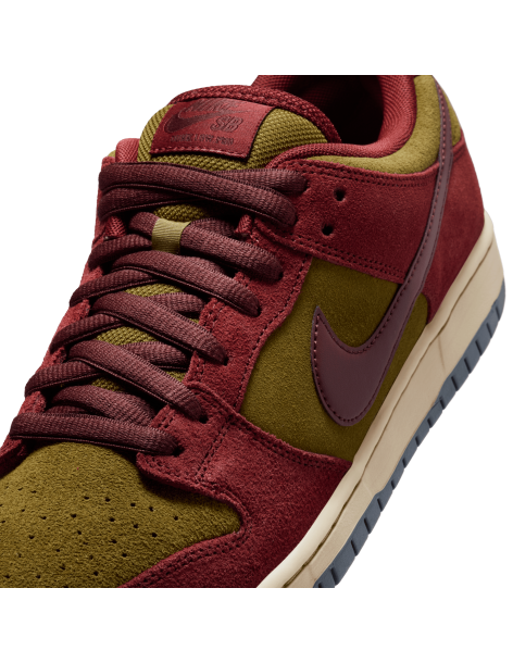 Nike SB Dunk Low Pro, Dark... 2