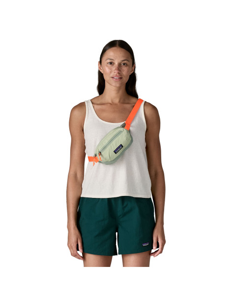 Patagonia Terravia Mini Hip... 2