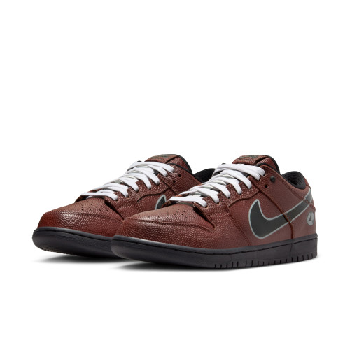 Nike SB Dunk Low Pro QS x Limosine Skateboards,...