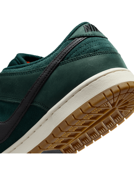 Nike SB Dunk Low Pro ISO, Deep Fir/Black-Fir-Sail