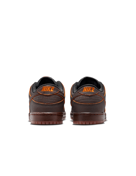 Nike SB Dunk Low Pro Premium "Krampus", Dk Smoke Grey/Campfire Orange-Black
