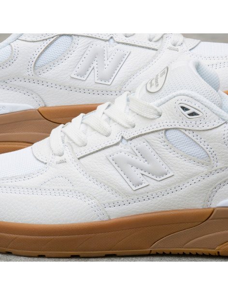 New Balance Numeric 933... 2