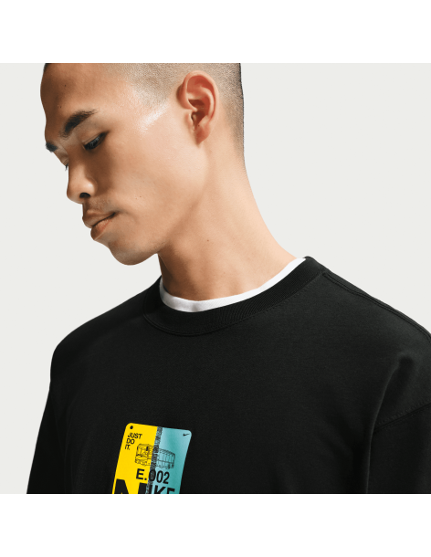 Nike SB Tee Bus Pass, Black 2