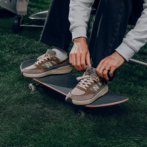 New Balance Numeric 933 Andrew Reynolds, GRY