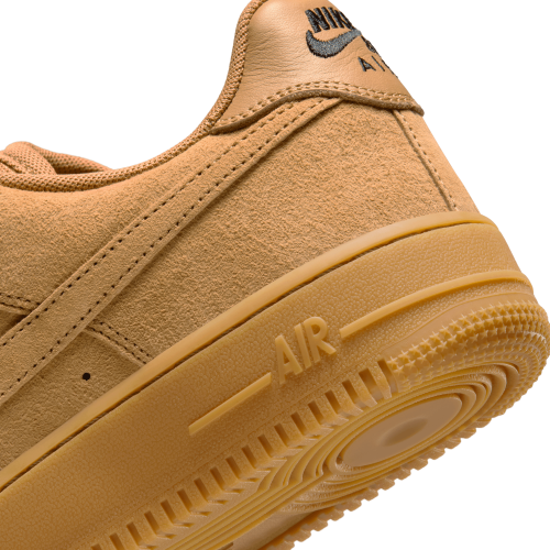 Nike SB Air Force 1, Flax/Flax-Black-Gum Light...