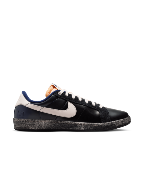 Nike SB Zoom Tennis Classic...