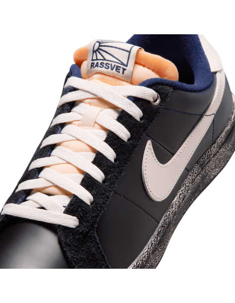 Nike SB Zoom Tennis Classic... 2