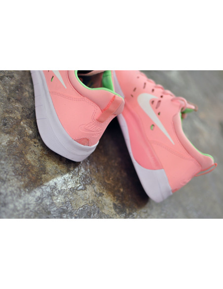 Nike SB Nyjah Free, Bleached Coral/White-Aphid Green