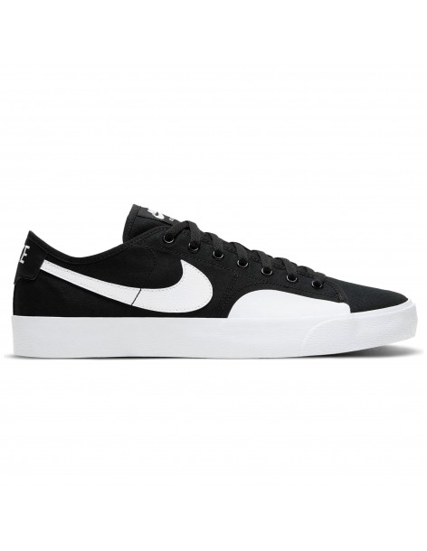 Nike SB BLZR Court,...