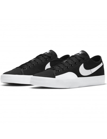 Nike SB BLZR Court, Negro/Negro/Gum Light Brown/Blanco