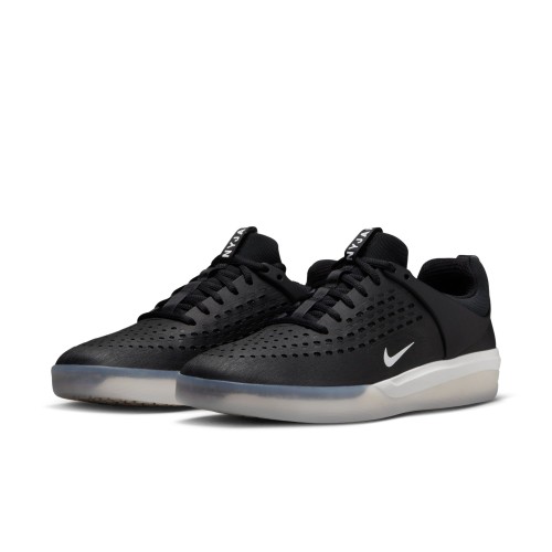 Nike SB Zoom Nyjah 3, Black/Summit White