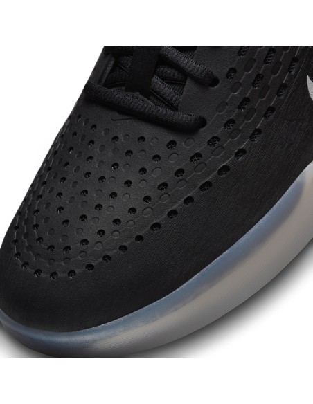 Nike SB Zoom Nyjah 3, Black/Summit White