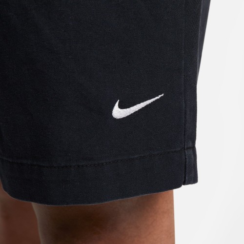 Nike SB Men's Pleated Chino Shorts, Black