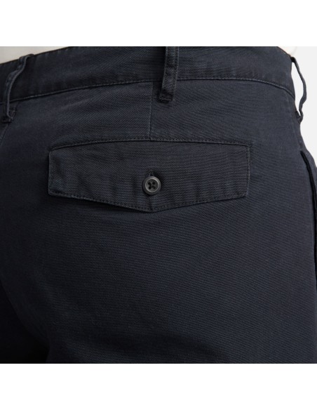 Nike SB Men's Pleated Chino Shorts, Black
