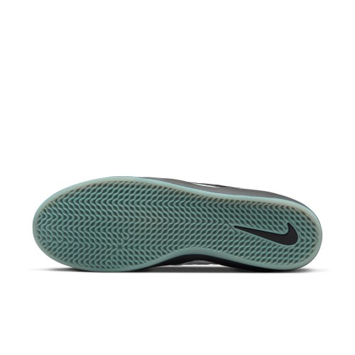 Nike SB Ishod Premium, White/University Red/Black