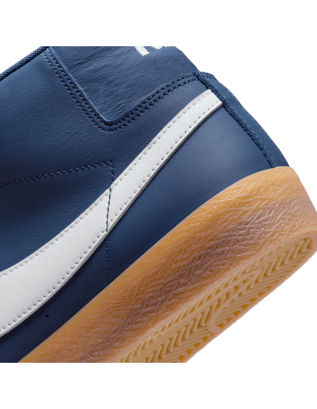 Nike SB Zoom Blazer Mid, Navy/White-Navy-Gum Light Brown